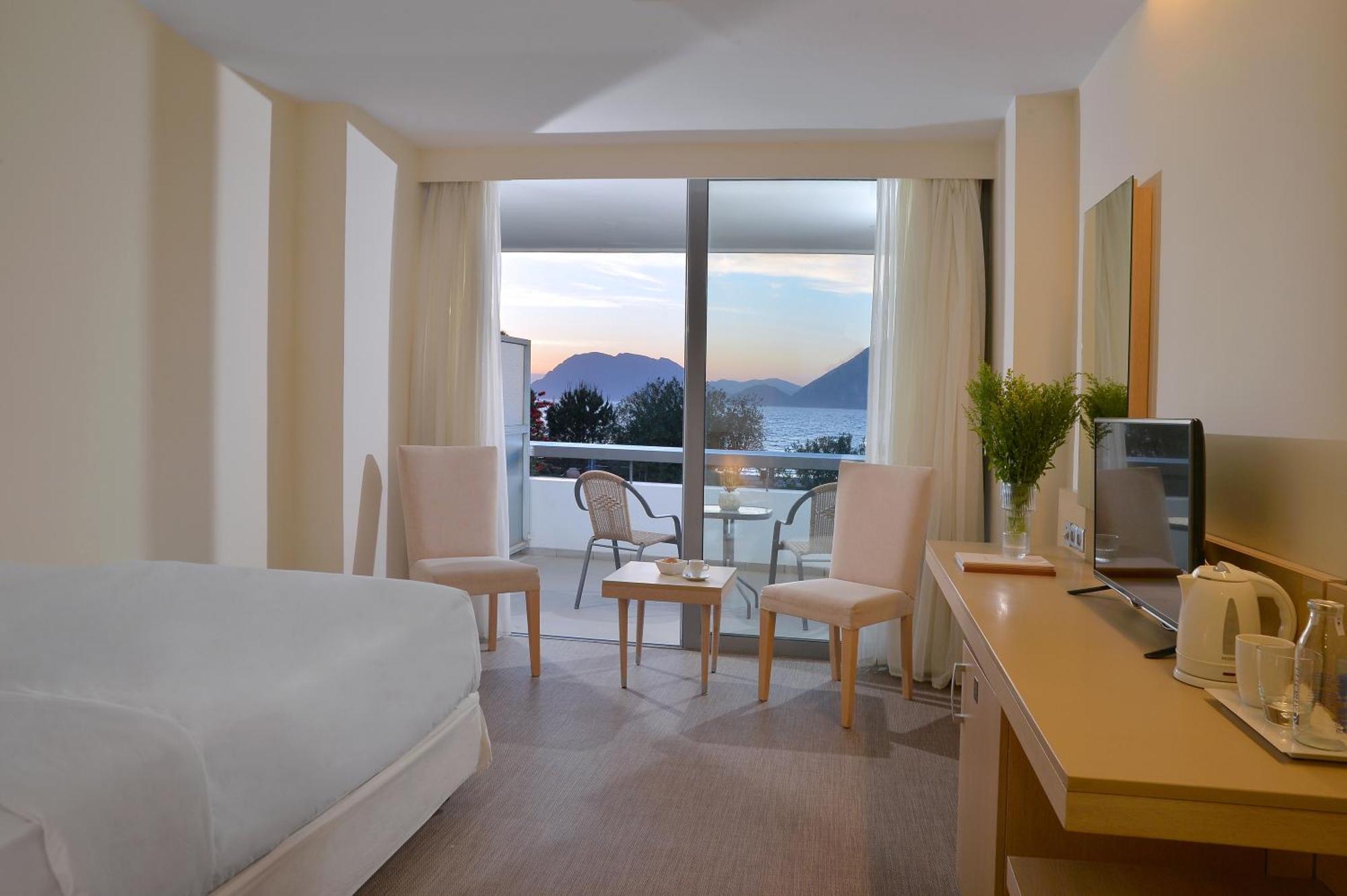 Airotel Achaia Beach Patras Exterior photo
